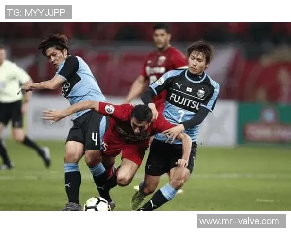 实时新闻深圳羽毛球队的包夹战术揭秘与深度分析探讨